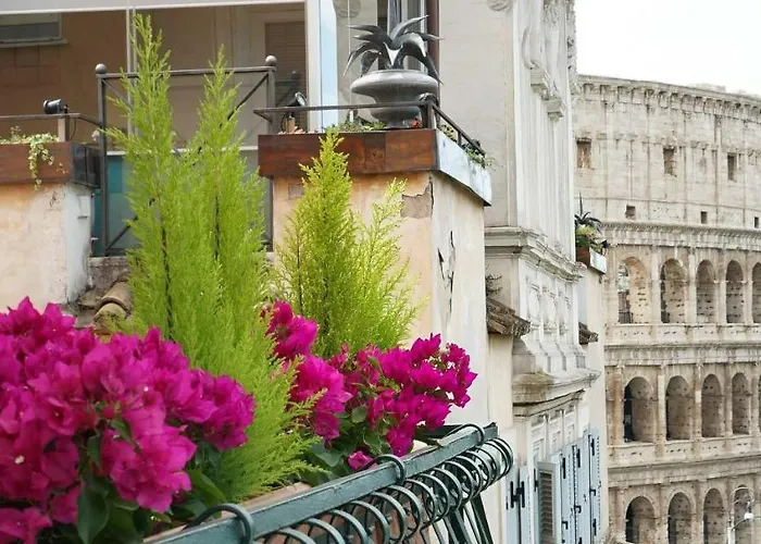 In Colosseo View Luxury Apartment