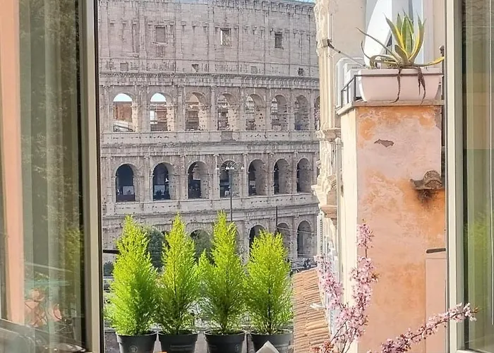 Apartment In Colosseo View Luxury Rom
