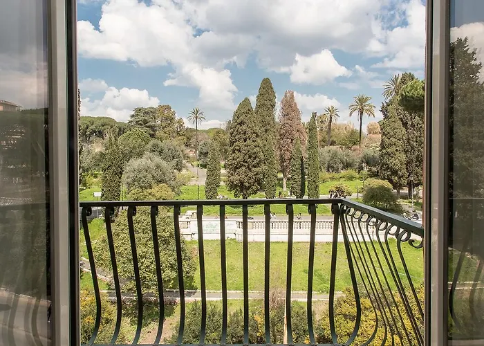 Apartment In Colosseo View Luxury